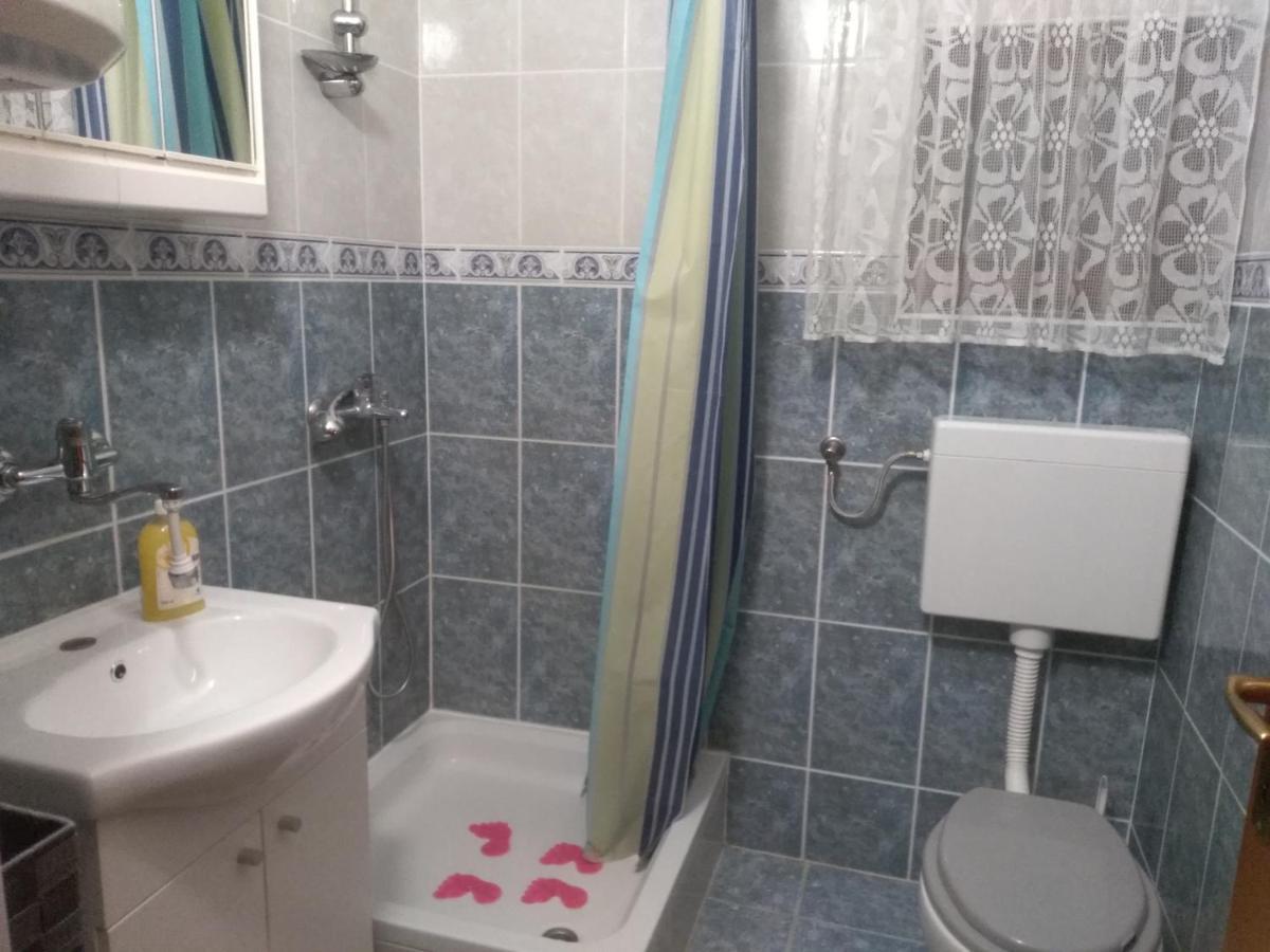 Apartman Borosa Vir Eksteriør bilde
